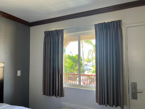 Starlight Inn Huntington Beach image 14